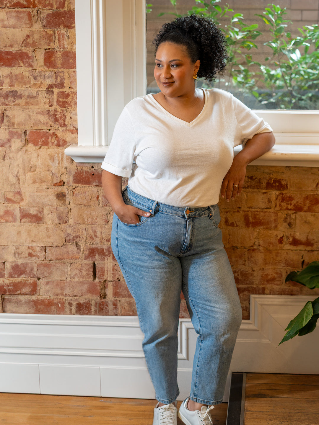 Big boob t-shirt - V-neck