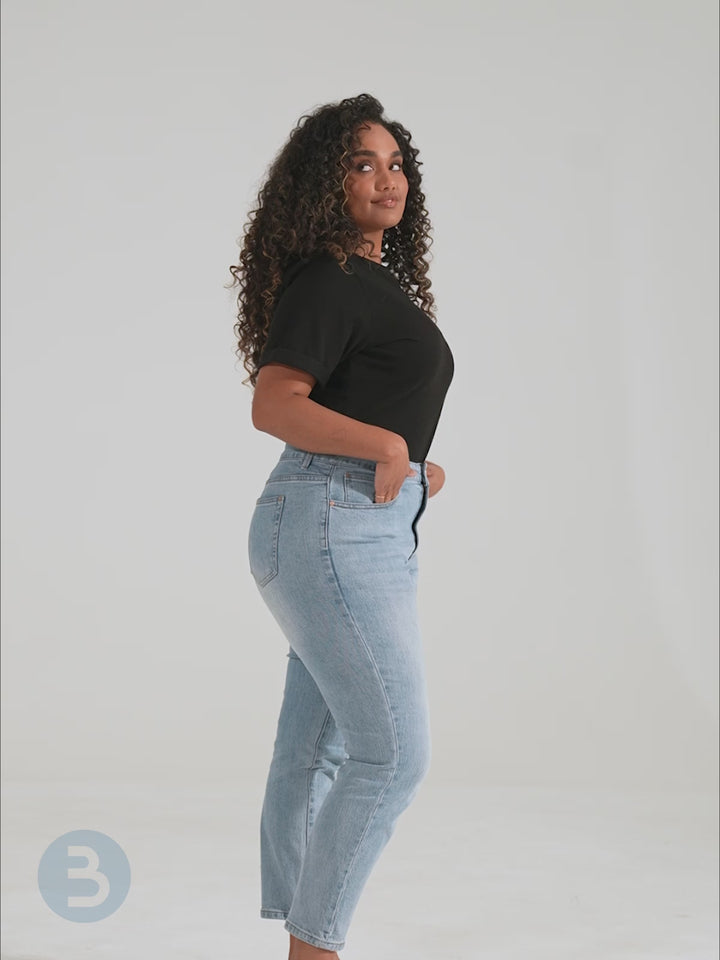 Big boob t-shirt - crew neck